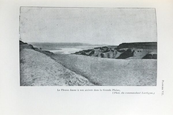 Civilisation-La-chinoise.-La-vie-publique-et-la-vie-privee-avec-5-cartes-et-2-figures-dans-le-texte-et-10-planches-hors-texte