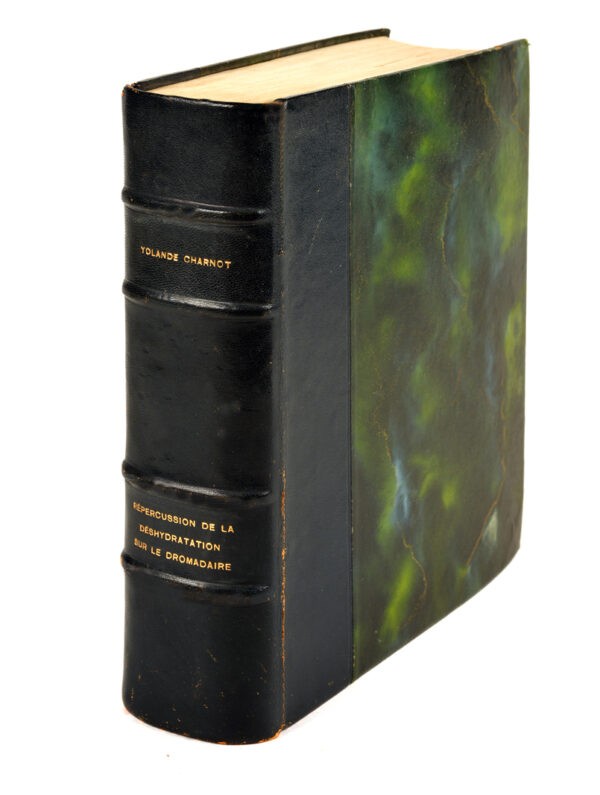 Repercussion-de-la-deshydratation-sur-la-biochimie-et-lendocrinologie-du-dromadaire.-Theses-presentees-a-la-Faculte-des-sciences-de-luniversite-de-Paris-pour-obtenir-le-grade-de-Docteur-en-sciences.-Soutenues-le-20-juin-1958-devant-la-Commission-dExament-MM.-Laugier-President-Jost-et-Melle-Veil-examinateurs Repercussion-de-la-deshydratation-sur-la-biochimie-et-lendocrinologie-du-dromadaire.-Theses-presentees-a-la-Faculte-des-sciences-de-luniversite-de-Paris-pour-obtenir-le-grade-de-Docteur-en-sciences.-Soutenues-le-20-juin-1958-devant-la-Commission-dExament-MM.-Laugier-President-Jost-et-Melle-Veil-examinateurs