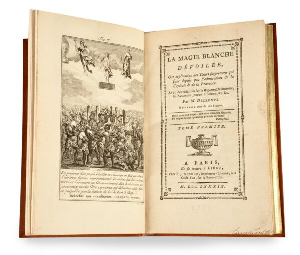 Reunion-de-cinq-ouvrages-relies-uniformement-en-quatre-tomes