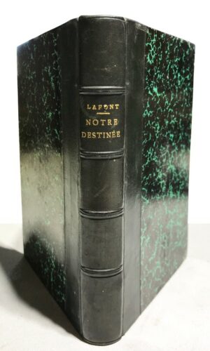 Notre-destinee.-Questions-vitales-etudiees-a-la-lumiere-des-fruits-de-la-science-et-de-la-bible-Lame.-Dieu.-Lorigine-du-mal.-Les-miracles.-La-loi-damour.-La-loi-de-la-vie.-But-de-la-vie-de-lhomme.-Decheance-de-lhomme.-Esclavage-et-liberte.-La-vie-superieure.-Comment-atteindre-la-vie-superieure.-Avenir-eternel.-Etat-de-lAme-apres-la-mort-etc